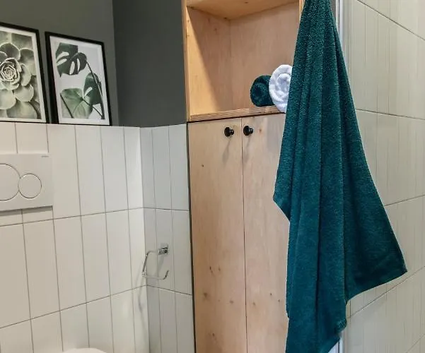 Z Górki Na Pazurki Falsztyn